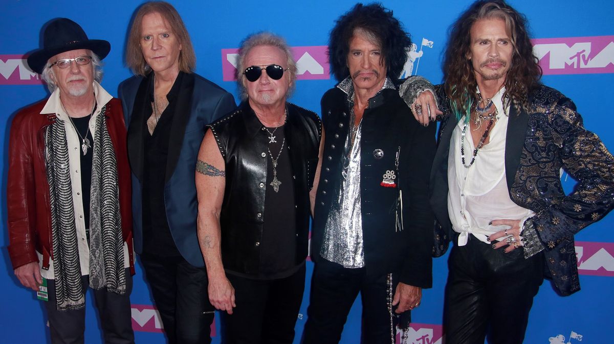 Aerosmith zrušili turné a rozloučili se s fanoušky. Tylerovi se hlasivky neuzdraví